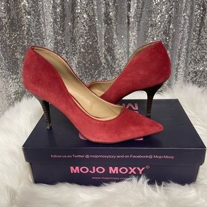 Red Mojo Moxy pump size 10